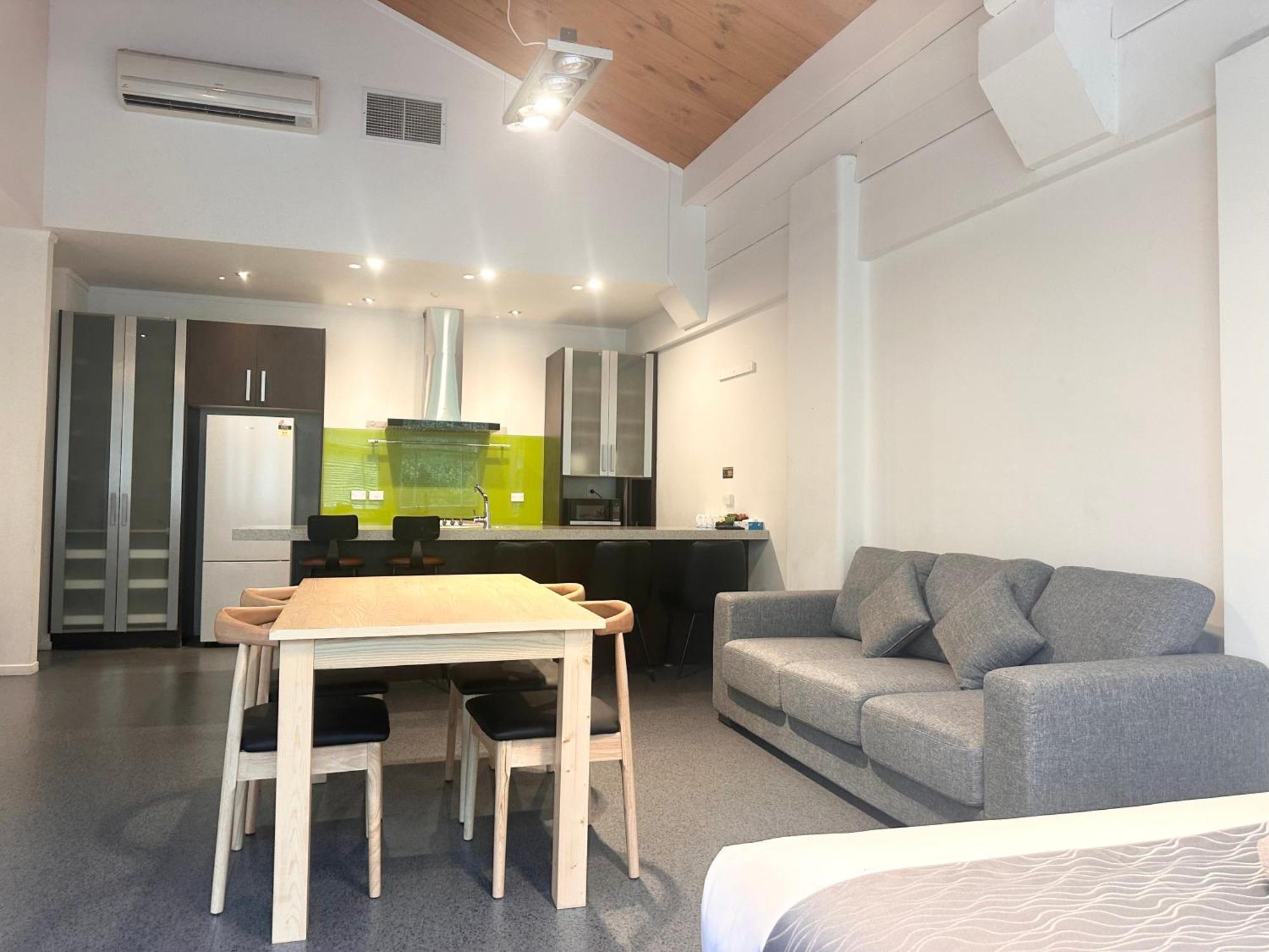 Gamma Hotel Auckland Exterior photo